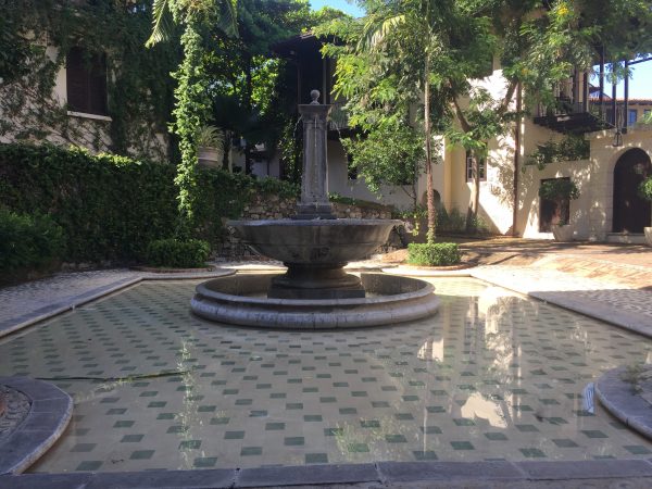 fountains around town contribute to the urbanism of Las Catalinas